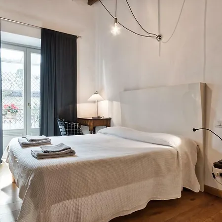 Porta Palatina Bed & Breakfast